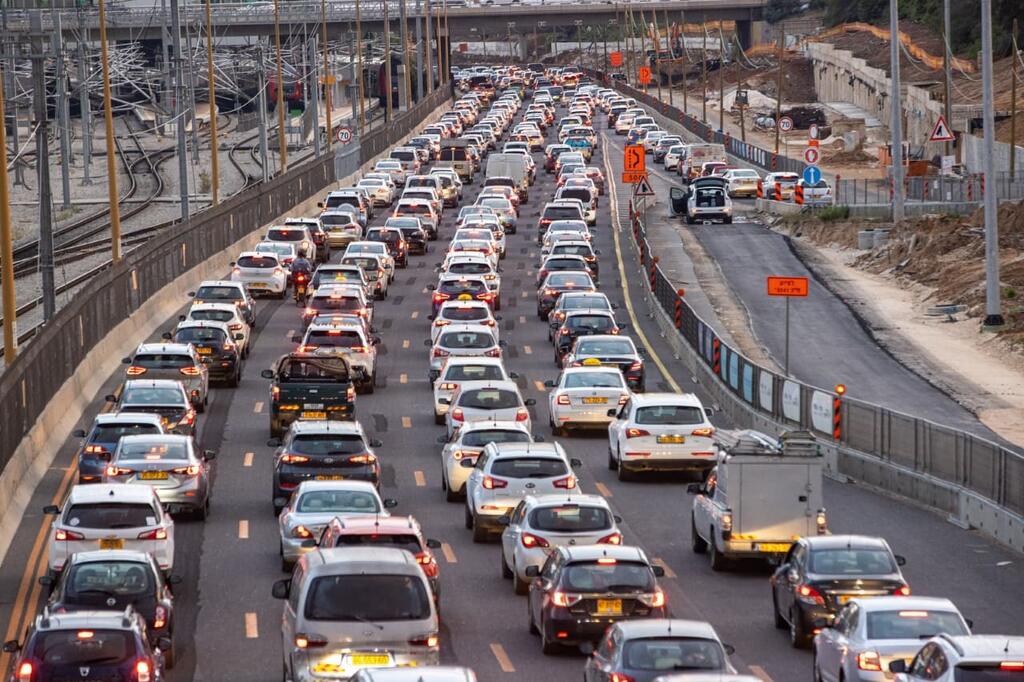 דו"ח מכירות אוקטובר: למרות החגים, מסירות הרכב ממשיכות לטפס